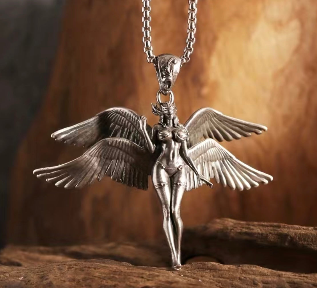 Double Wings Pendant Necklace